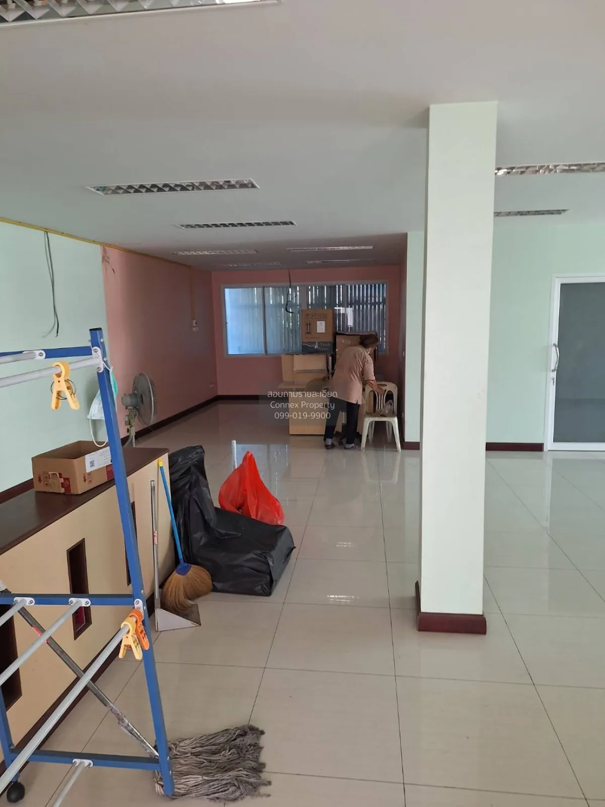 ขายอาคารพาณิชย์  4 ชั้น 3 คูหา ห้องมุม บางบำหรุ เขต บางพลัด กรุงเ