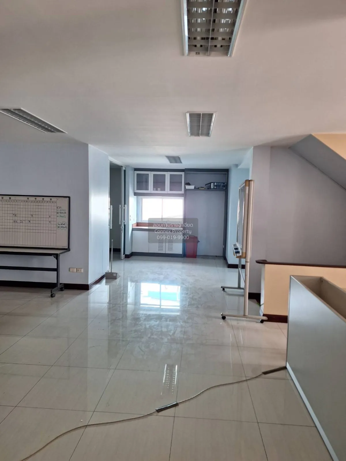 ขายอาคารพาณิชย์  4 ชั้น 3 คูหา ห้องมุม บางบำหรุ เขต บางพลัด กรุงเ