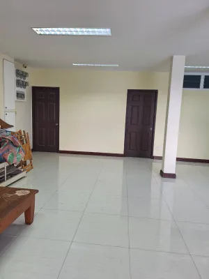 ขายอาคารพาณิชย์  4 ชั้น 3 คูหา ห้องมุม บางบำหรุ เขต บางพลัด กรุงเทพ CX-136862