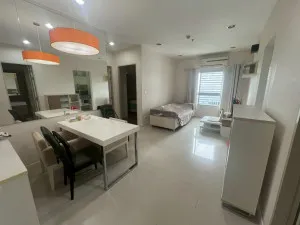 For Sale Condo , Q House Sathorn , BTS-Krung Thon Buri , Khlong Ton Sai , Khlong San , Bangkok , CX-136896