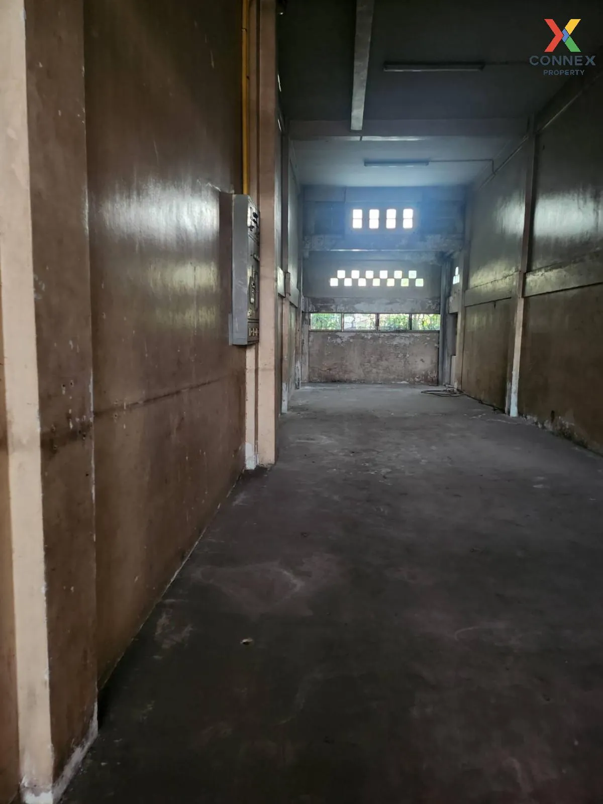 เช่าอาคารพาณิชย์ 4 ชั้น พื้นที่ 750 ตารางเมตร เจริญนคร 10 คองสาน  2