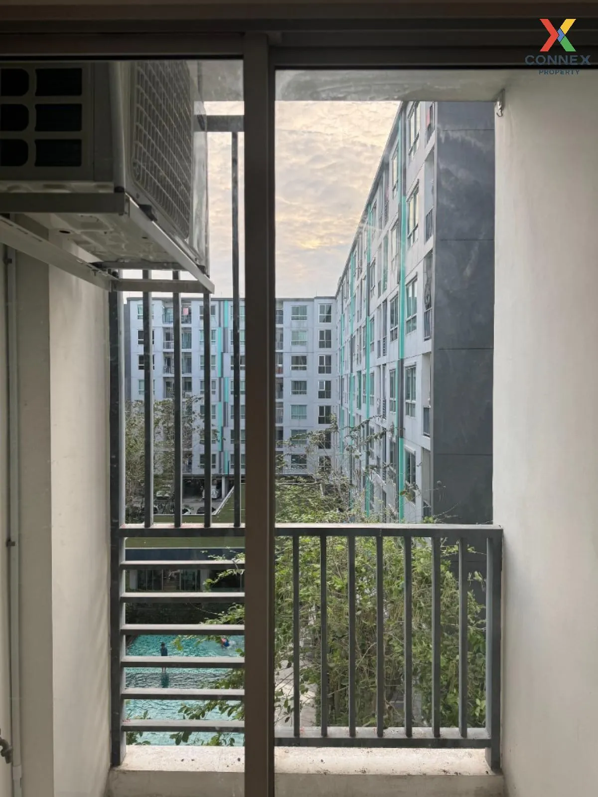 เช่าคอนโด  เดอะนิช ไอดี เสรีไทย คันนายาว เขต คันนายาว กรุงเทพ CX-