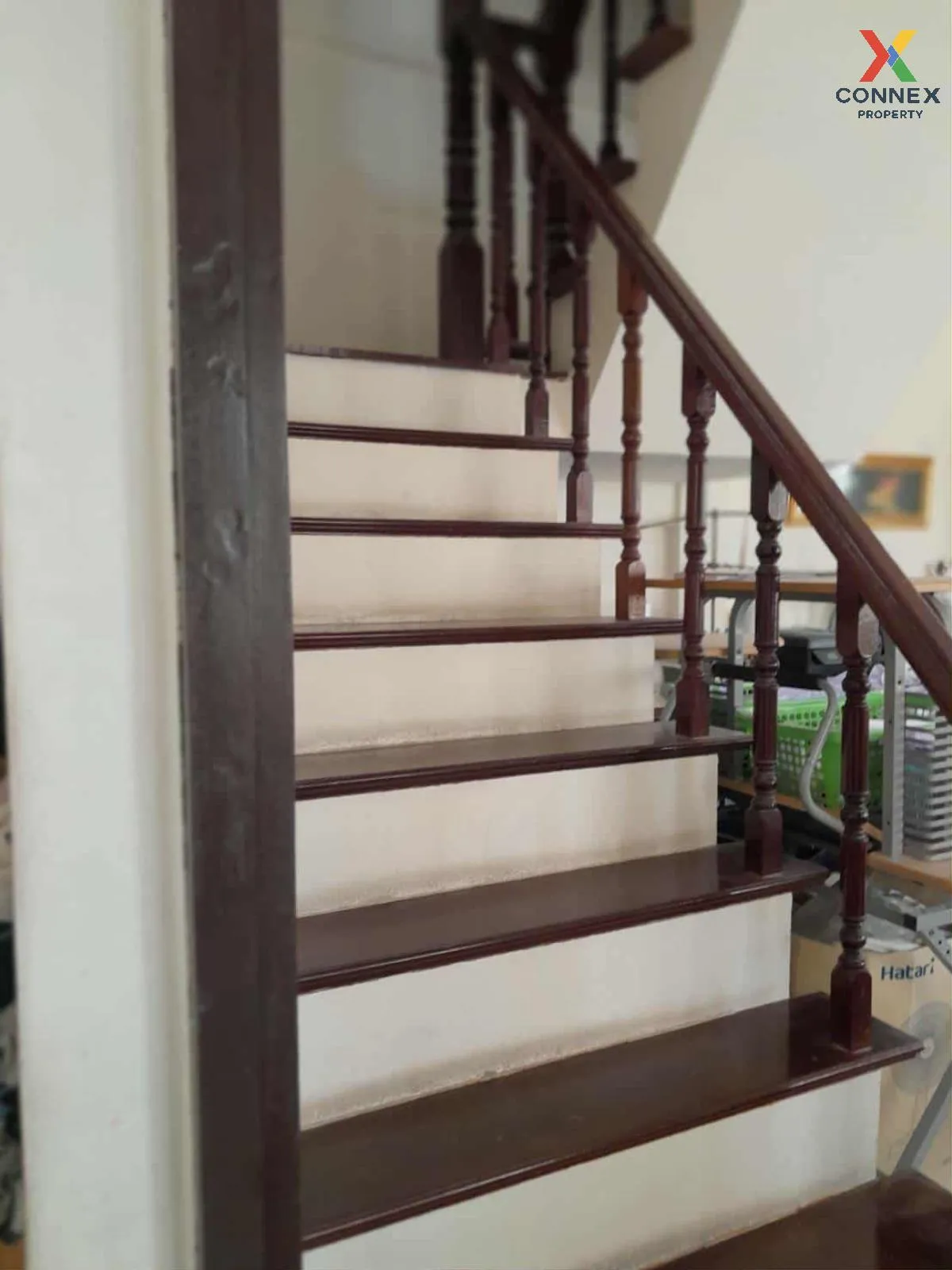 For Sale Twin home , Soi Ladprao 1 ,Yaek 20 , Chomphon , Chatucha