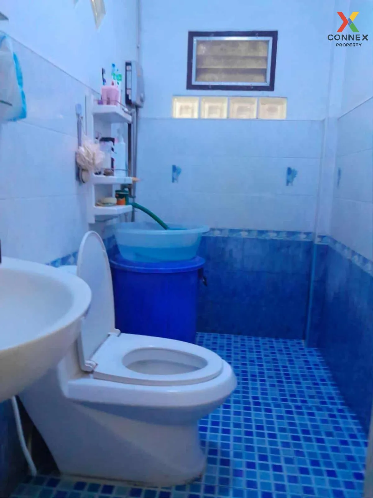 For Sale Twin home , Soi Ladprao 1 ,Yaek 20 , Chomphon , Chatucha