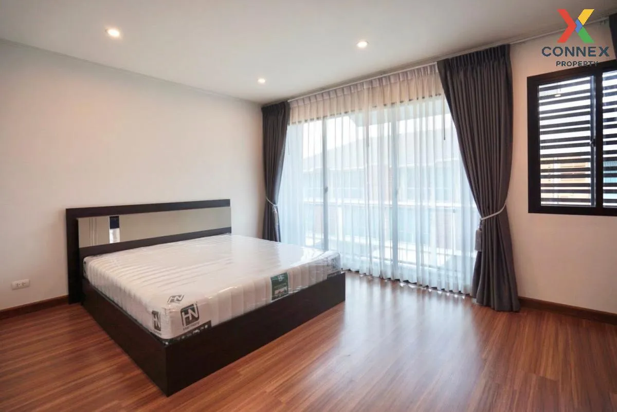 For Rent Townhouse/Townhome  , Supalai Essence Ladprao , MRT-Ladp