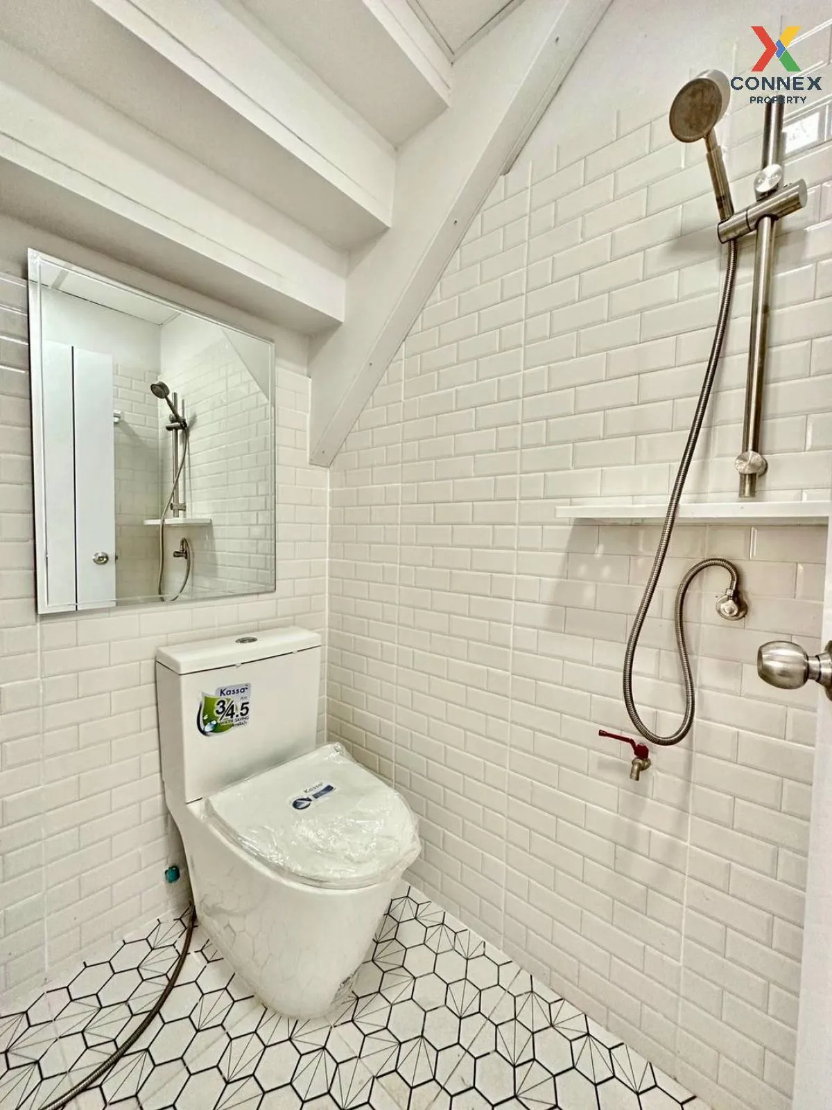 For Sale Townhouse/Townhome  , Baan Romruen Ville , newly renovat