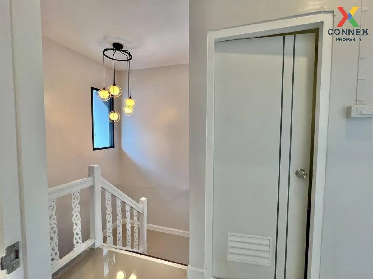 ขายทาวน์เฮ้าส์/ทาวน์โฮม  บ้านพฤกษา 3 บางบัวทอง รีโนเวทใหม่ บางคูร