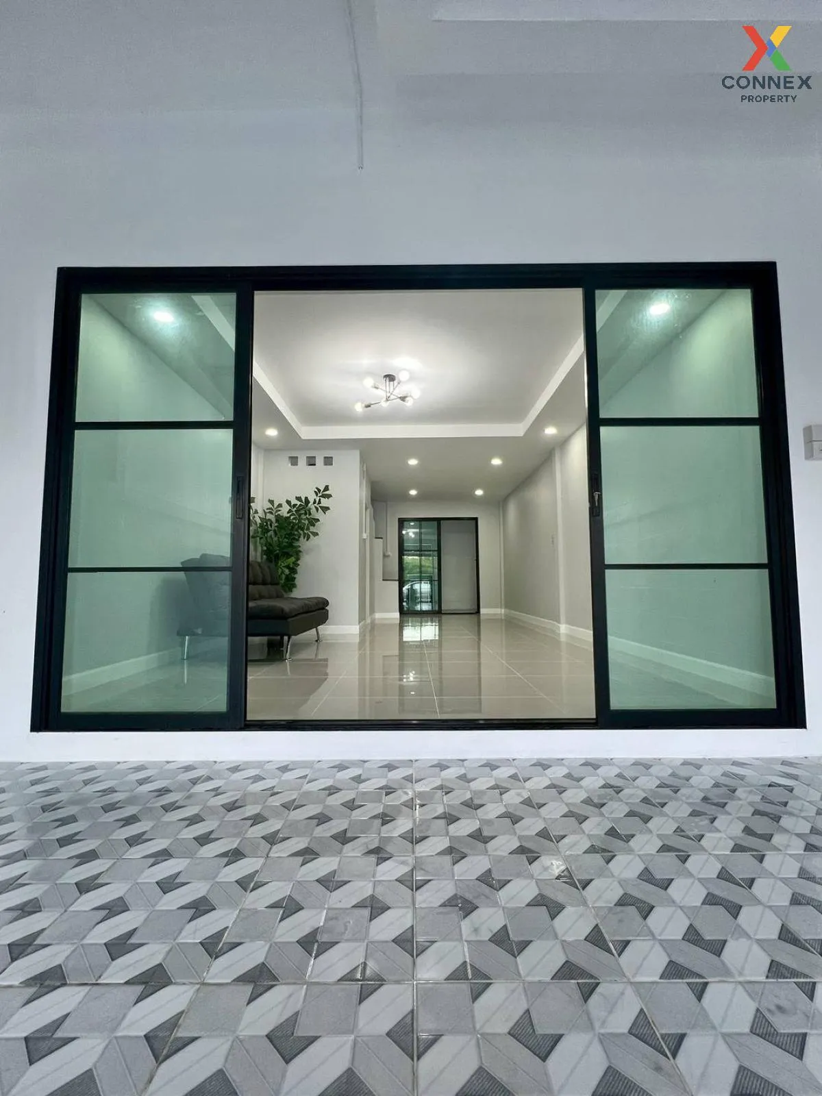 ขายทาวน์เฮ้าส์/ทาวน์โฮม  บ้านบุษกร-รัตติยา รีโนเวทใหม่ MRT-คลองบา 2