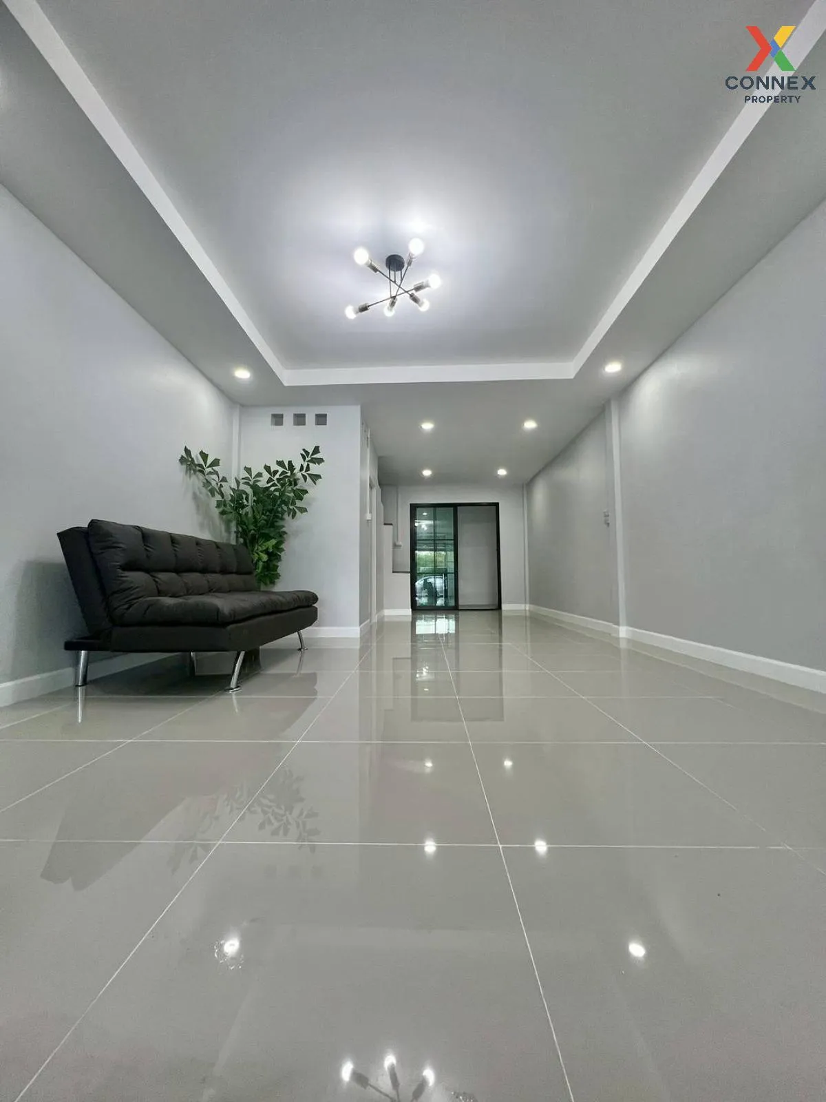 ขายทาวน์เฮ้าส์/ทาวน์โฮม  บ้านบุษกร-รัตติยา รีโนเวทใหม่ MRT-คลองบา 3