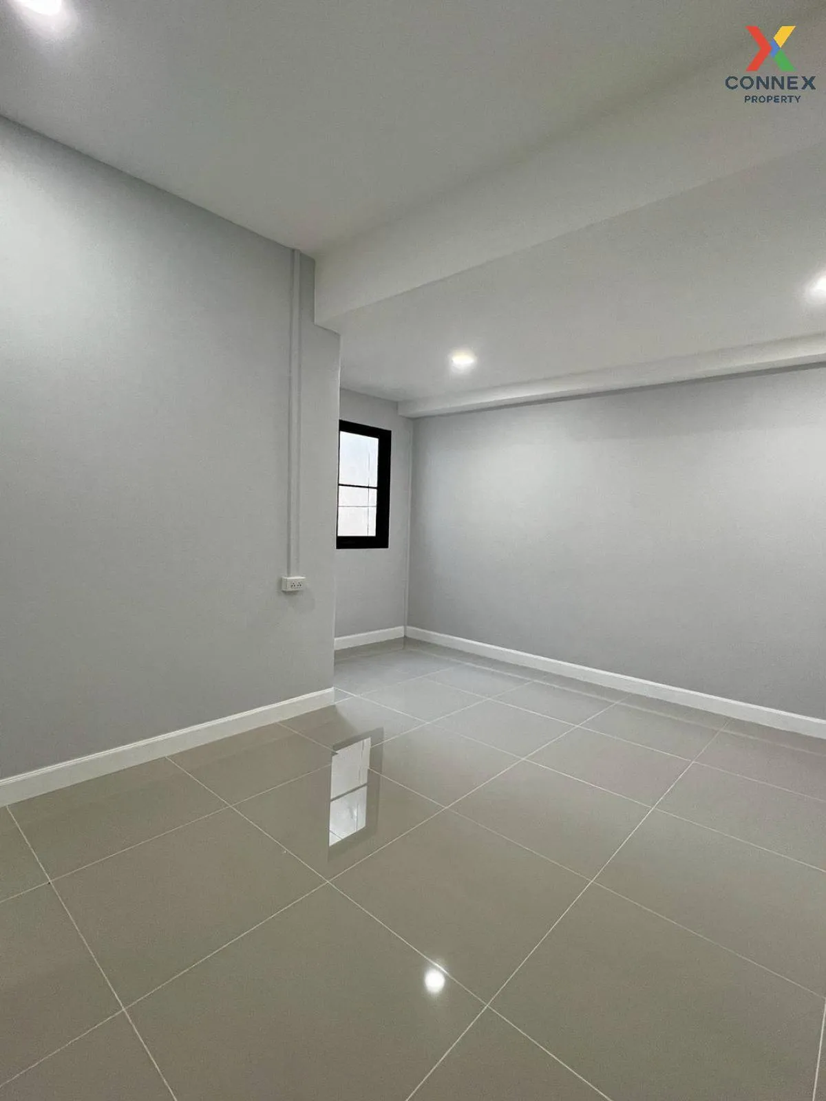 ขายทาวน์เฮ้าส์/ทาวน์โฮม  บ้านบุษกร-รัตติยา รีโนเวทใหม่ MRT-คลองบา