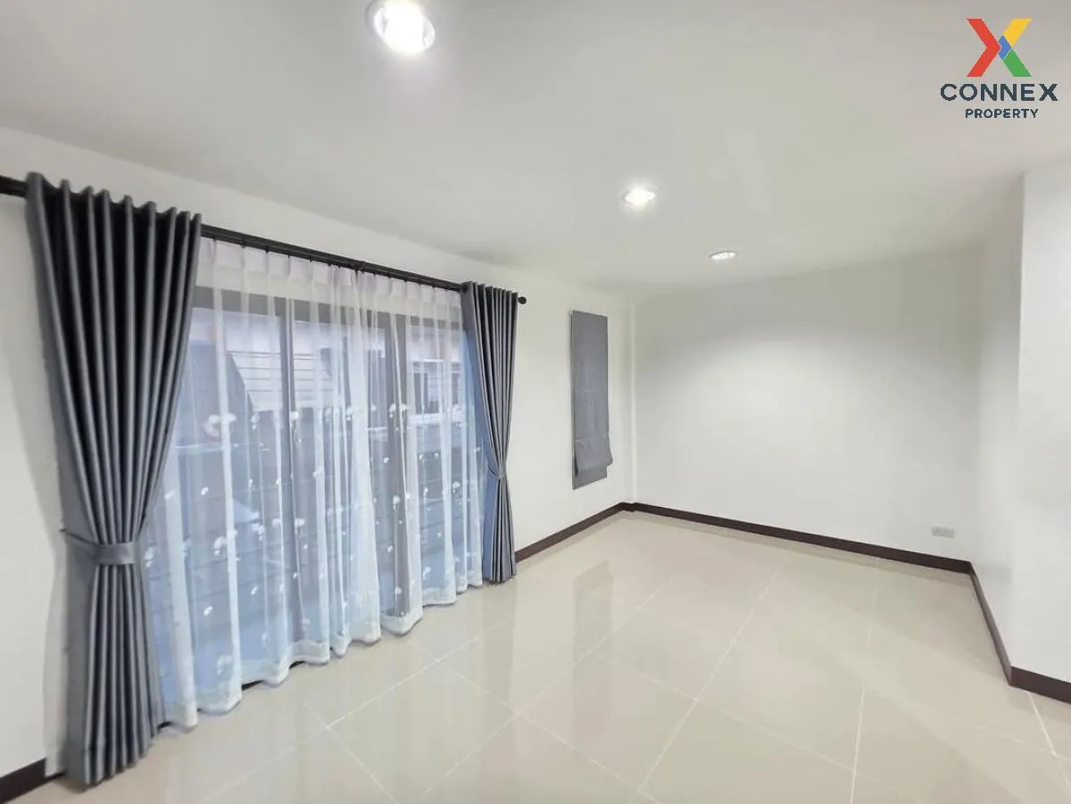 For Sale Suksamran Cool Pracha Uthit​ 90 , wide frontage , Thung  4