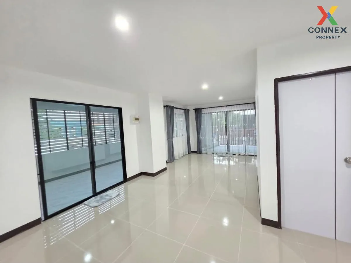 For Sale Suksamran Cool Pracha Uthit​ 90 , wide frontage , Thung 