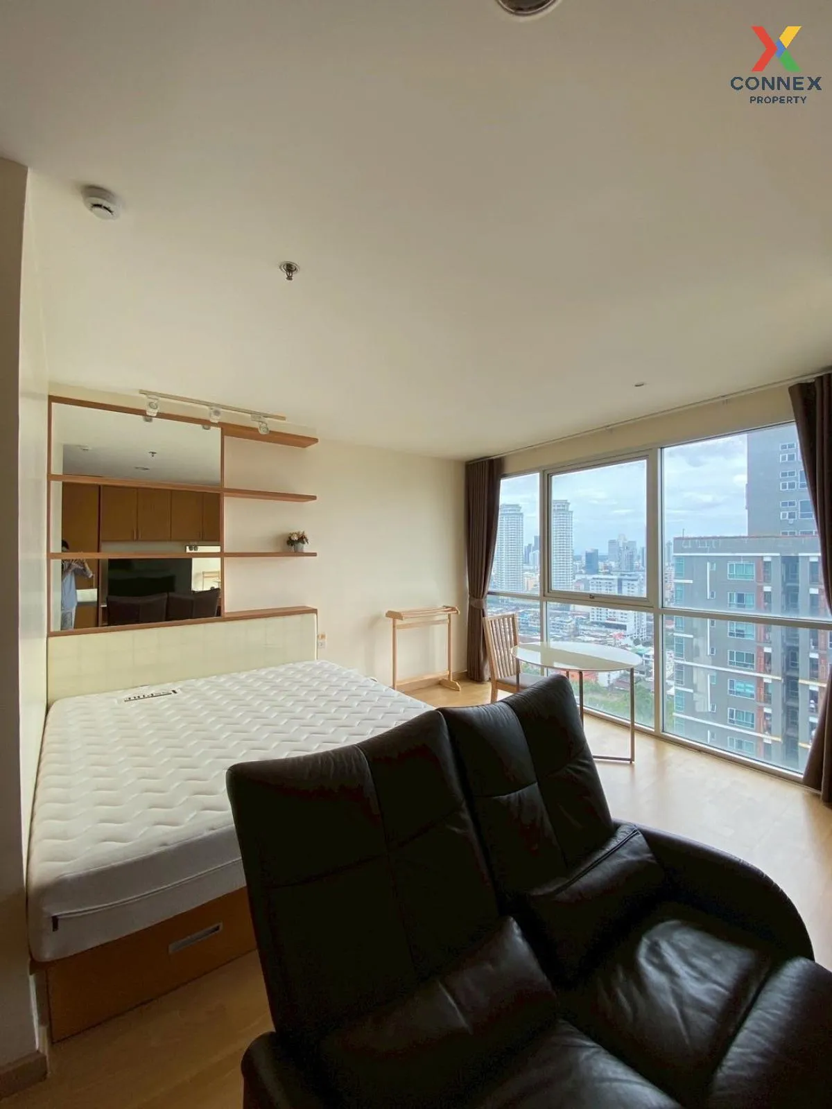 For Rent Condo , St. Louis Grand Terrace , BTS-Saint Louis , Yann 1