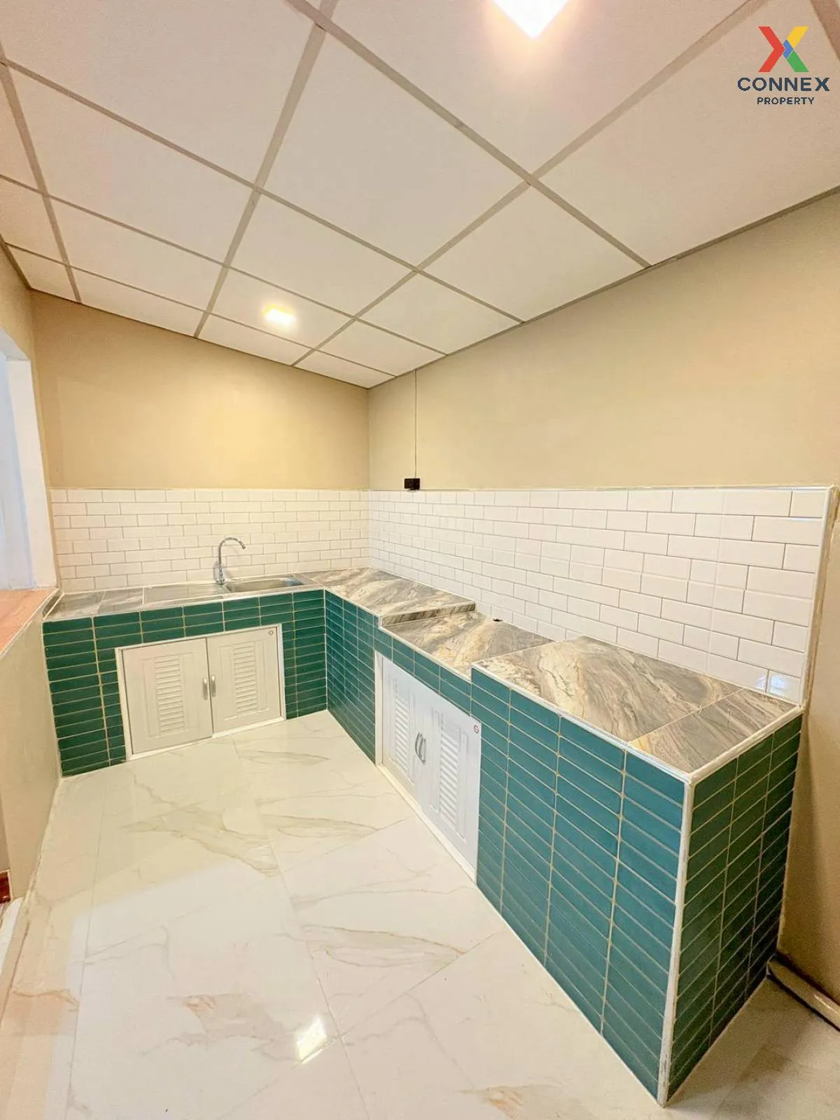 For Sale Townhouse/Townhome  , Baan Bussarin Pinklao , newly reno