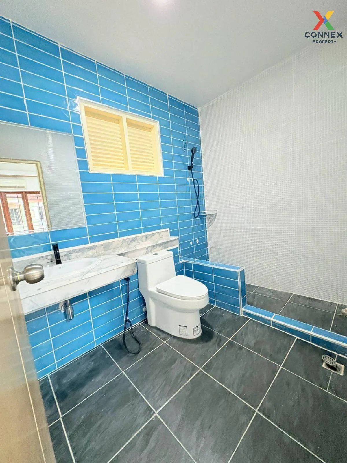 For Sale Townhouse/Townhome  , Baan Bussarin Pinklao , newly reno