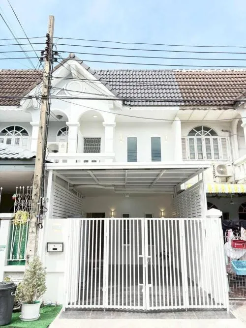 ขายทาวน์เฮ้าส์/ทาวน์โฮม  เสนาวิลล่า 9 ท่าแร้ง เขต บางเขน กรุงเทพ CX-136999