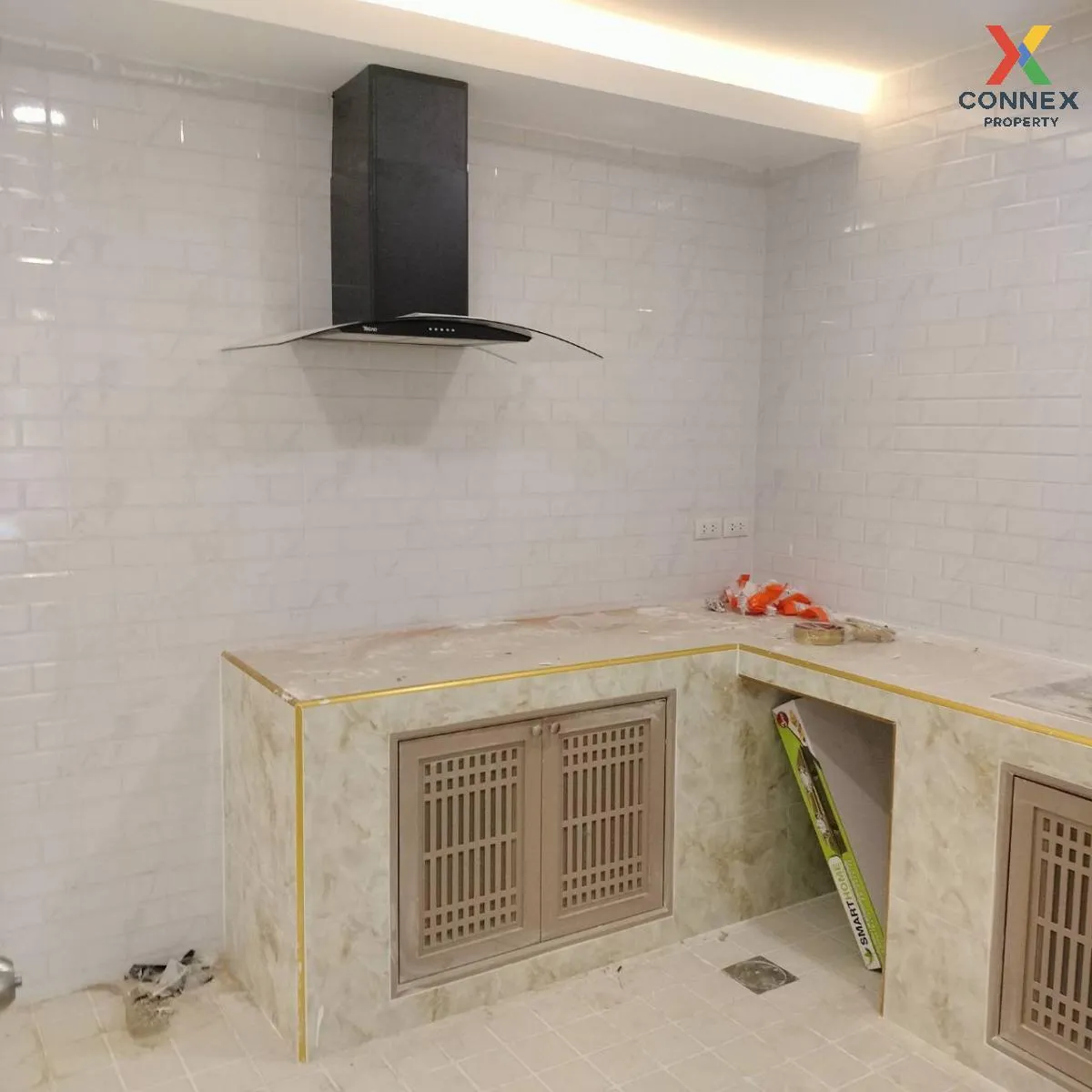 For Sale Townhouse/Townhome  , Cattleya Ville , wide frontage , n