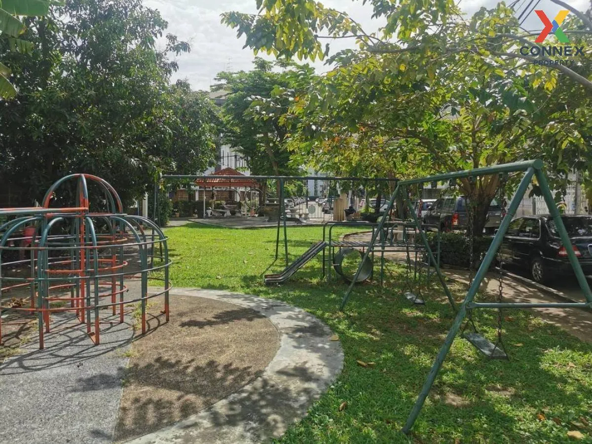 For Rent Townhouse/Townhome  , BAAN KLANG MUANG RAMA9-RAMKHMAHAEN