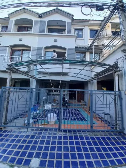 For Rent Townhouse/Townhome  , BAAN KLANG MUANG RAMA9-RAMKHMAHAENG , Phlapphla , Wang Thong Lang , Bangkok , CX-137047