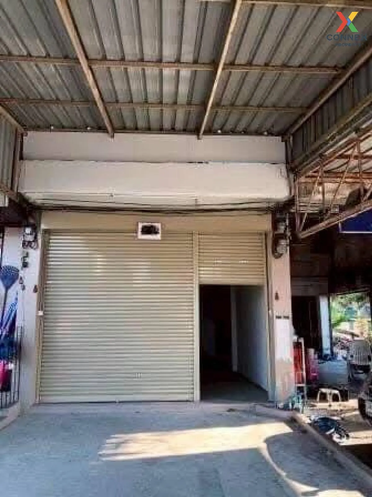 For Rent 4-storey commercial building on the main road, Ramkhamha 2