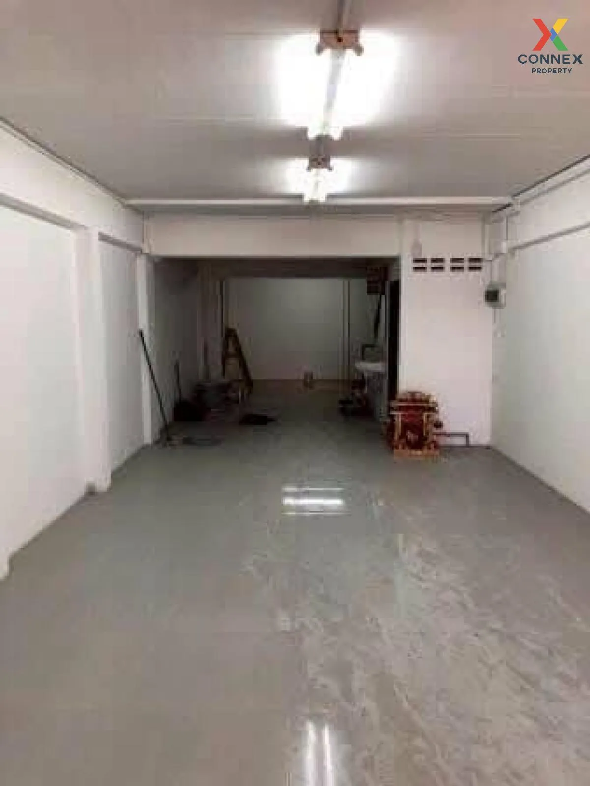 For Rent 4-storey commercial building on the main road, Ramkhamha 3