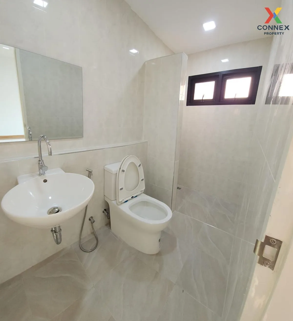 เช่าโฮมออฟฟิศ  เอซ เคป บิซ เซกเตอร์ แอท อ่อนนุช ประเวศ เขต ประเวศ