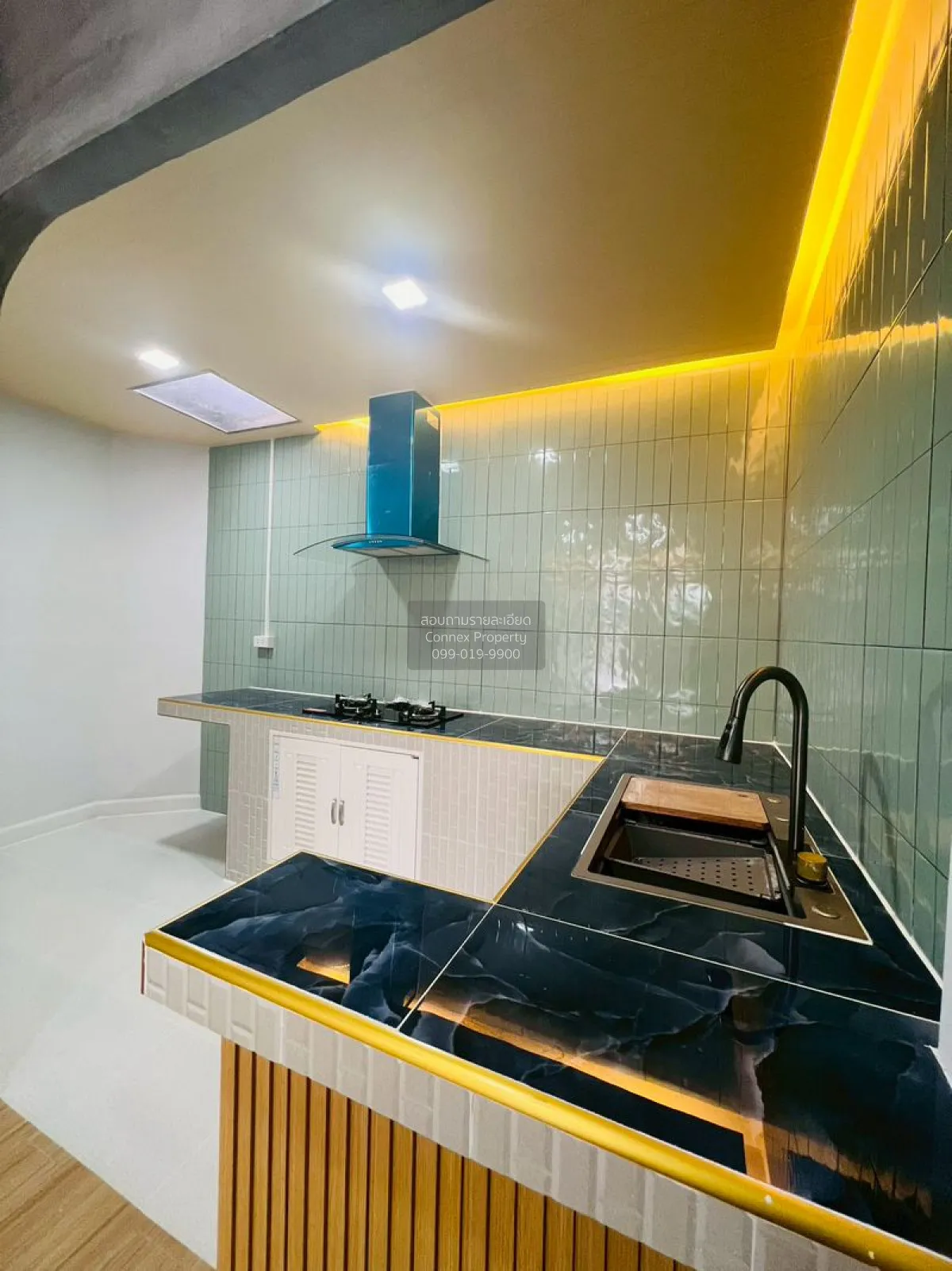 ขายทาวน์เฮ้าส์/ทาวน์โฮม  เพชรไพลิน พระยาสุเรนทร์ 35 รีโนเวทใหม่ บ