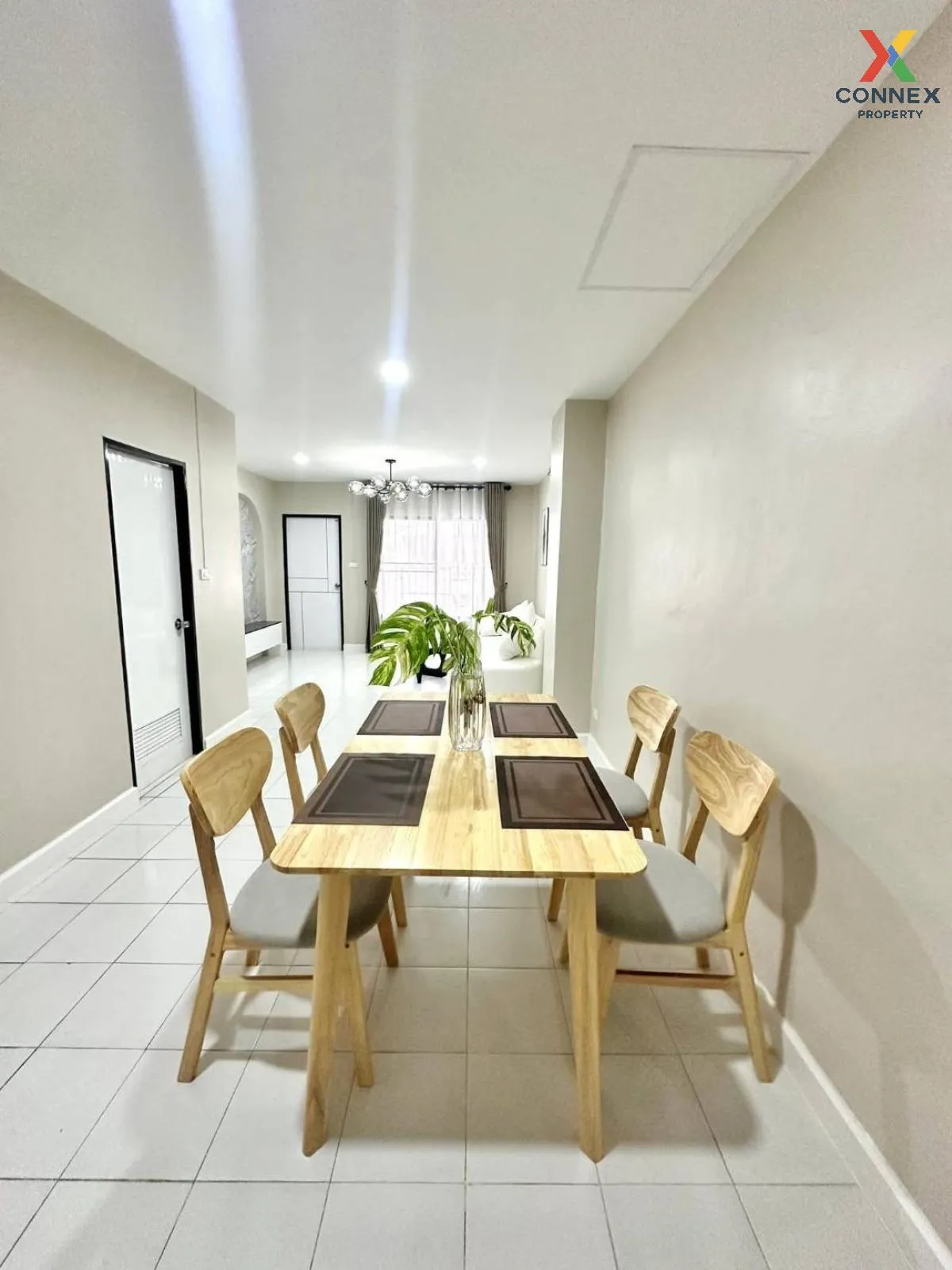 For Sale Townhouse/Townhome  , Baan Ngam Charoen 4 , newly renova