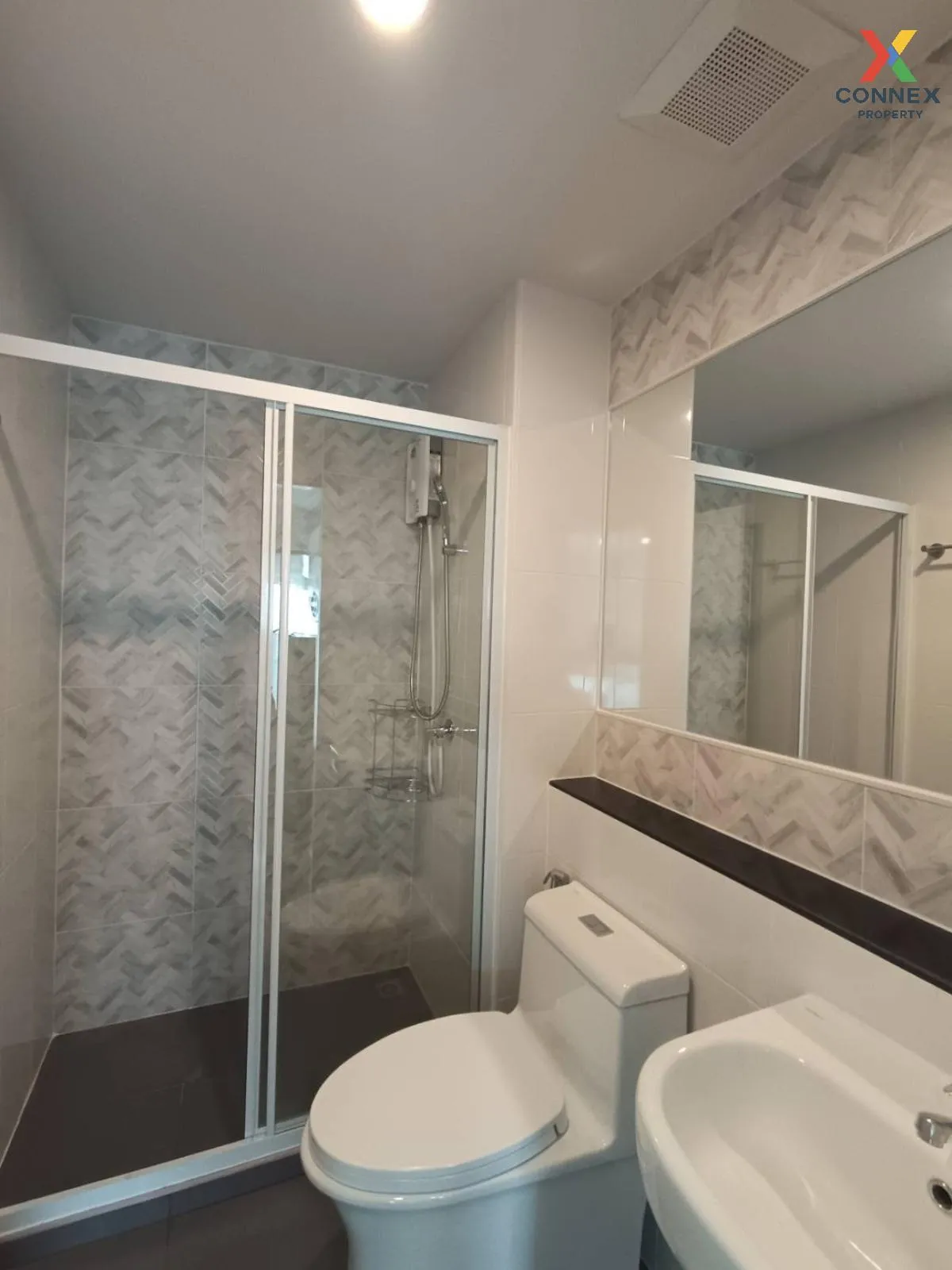 For Rent Condo , Regent Home Wutthakat , nice view , high floor ,