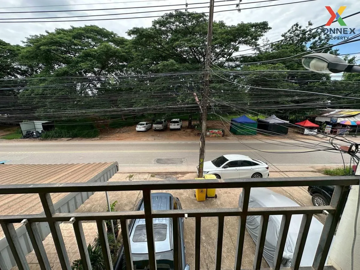 For Sale 2-storey commercial building in front of Siharat Dechoch