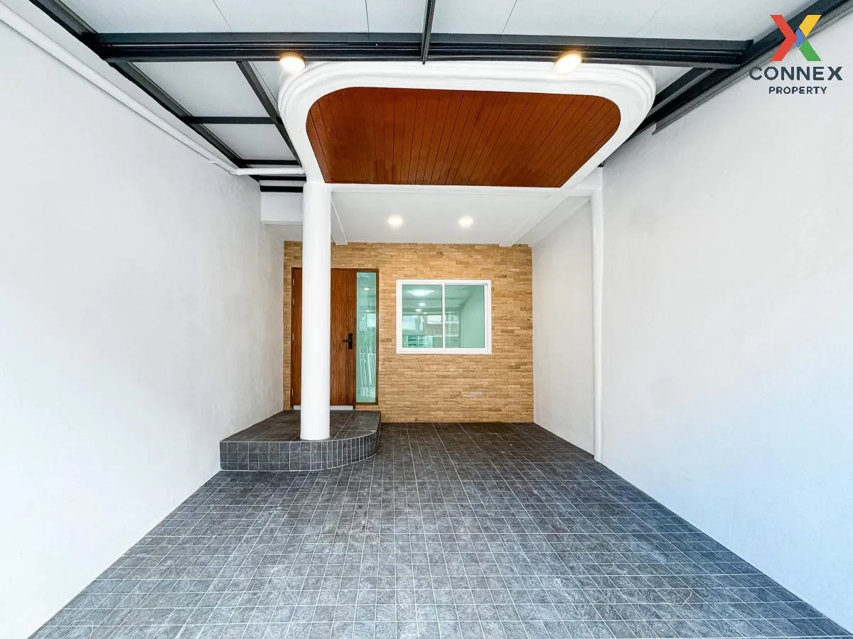 For Sale Townhouse/Townhome  , Baan 84 Mansion , MRT-Ladprao 71 ,