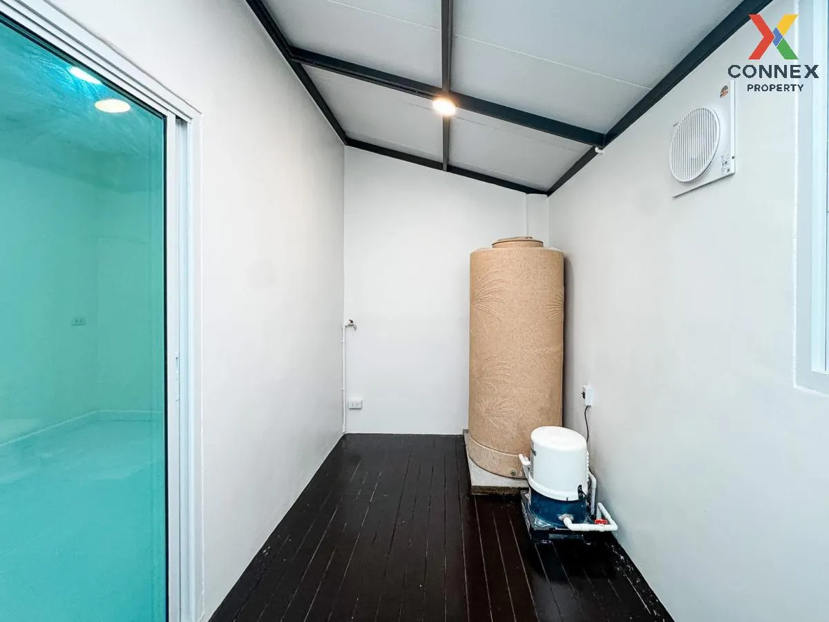 For Sale Townhouse/Townhome  , Baan 84 Mansion , MRT-Ladprao 71 ,