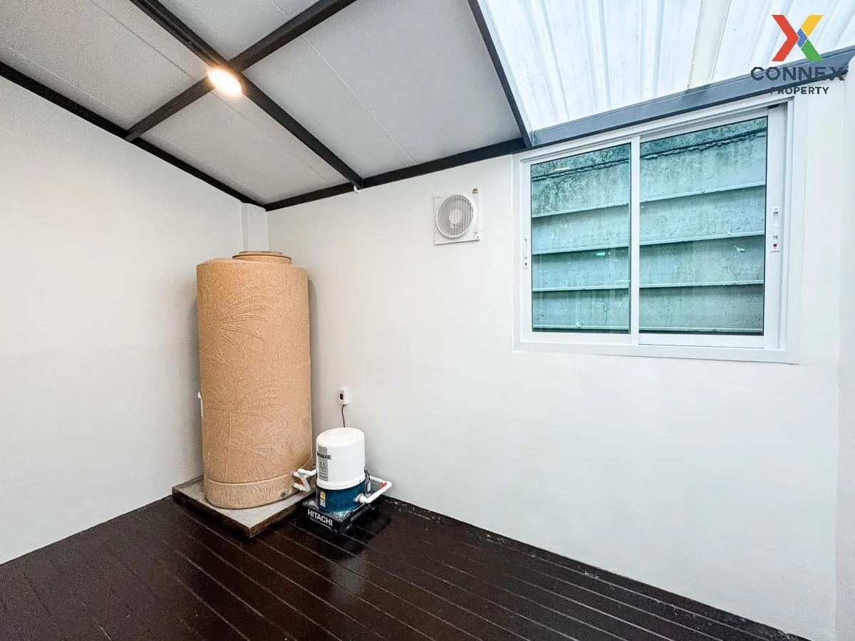 For Sale Townhouse/Townhome  , Baan 84 Mansion , MRT-Ladprao 71 ,