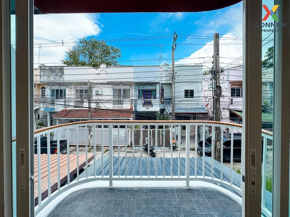 For Sale Townhouse/Townhome  , Baan 84 Mansion , MRT-Ladprao 71 ,