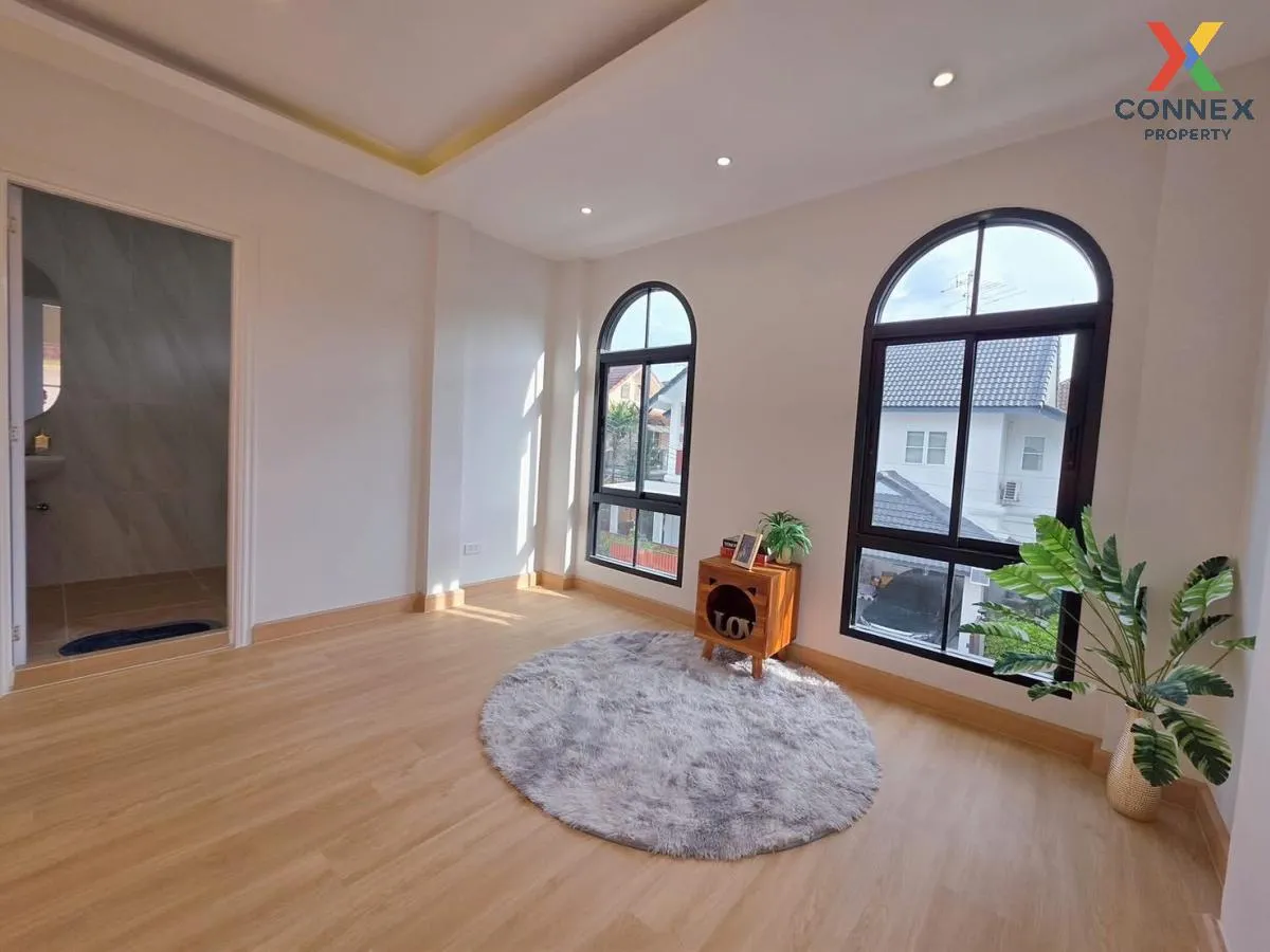 For Sale House , Harmony Ville Sukhapiban 5 , newly renovated , O