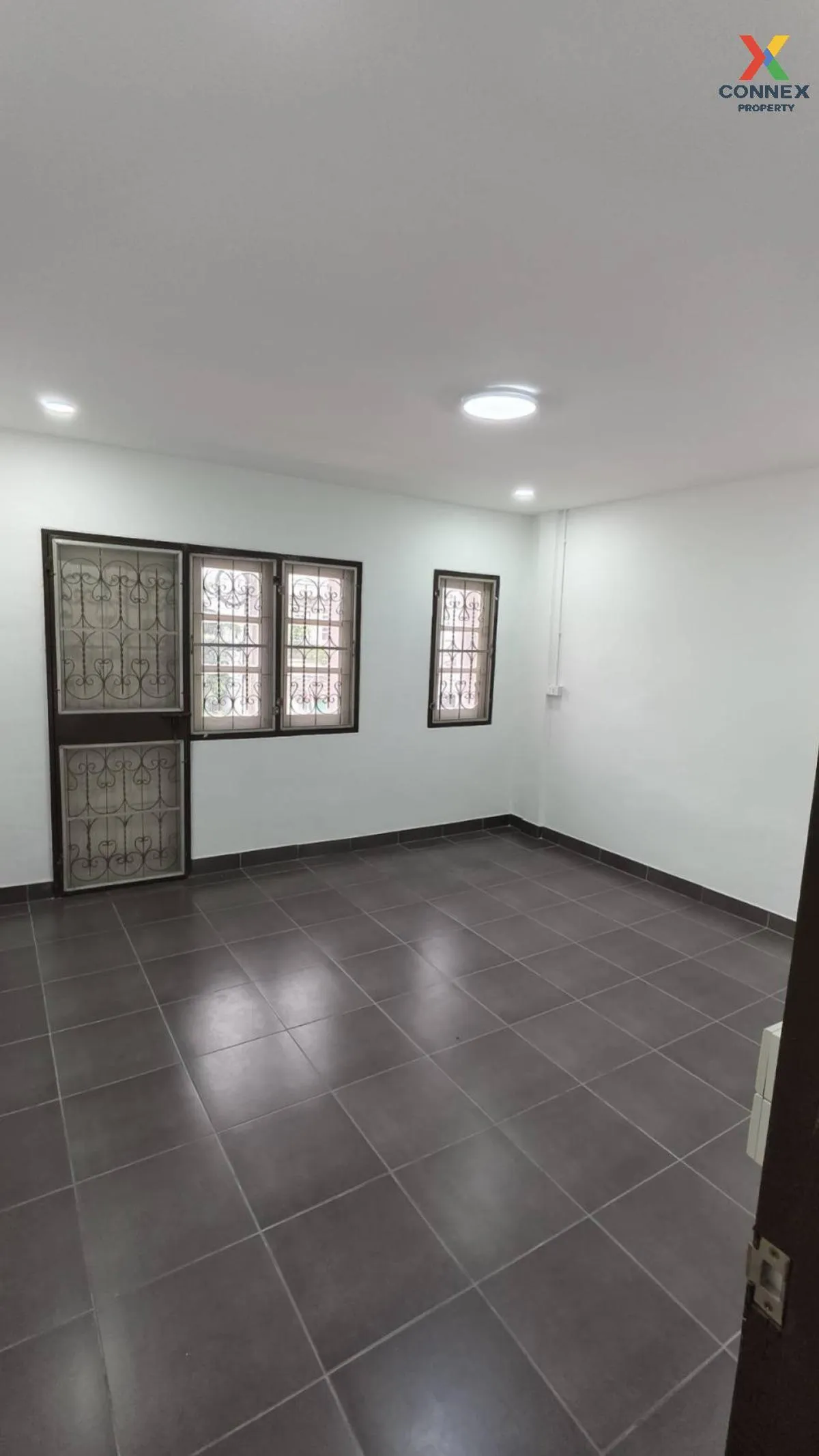 For Rent Town house in Minburi , newly renovated , Min Buri , Min 2