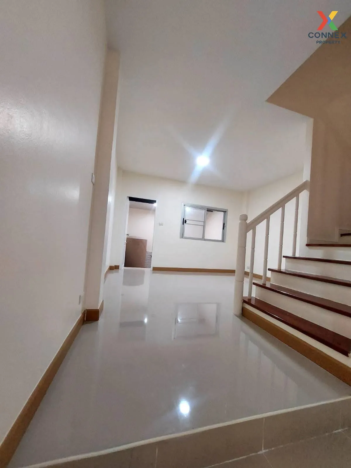 For Sale Townhouse/Townhome  , The Balcony Home , newly renovated 3