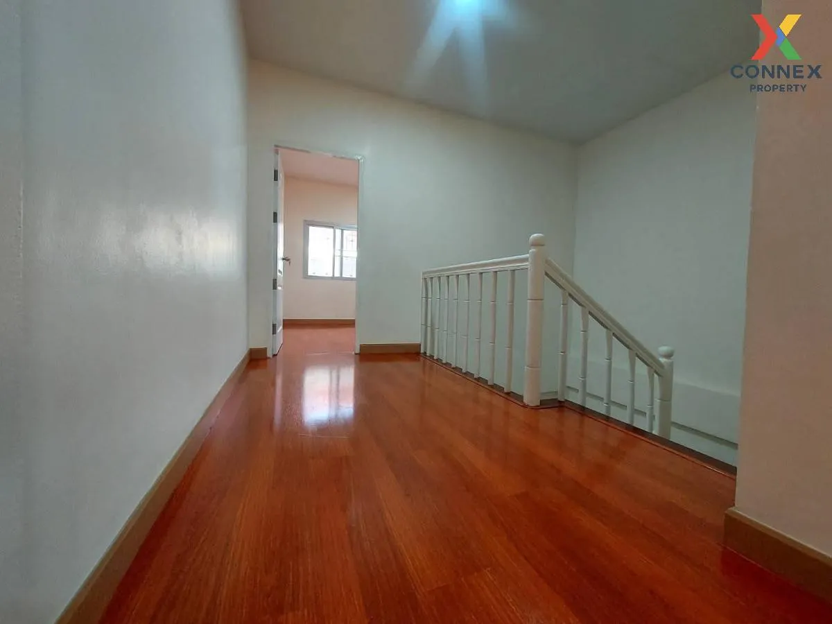For Sale Townhouse/Townhome  , The Balcony Home , newly renovated