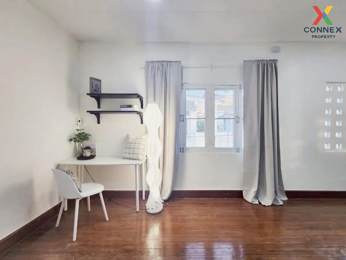 For Rent Single House Minimal @Near Ladprow​ Soi 9 , Duplex , wid