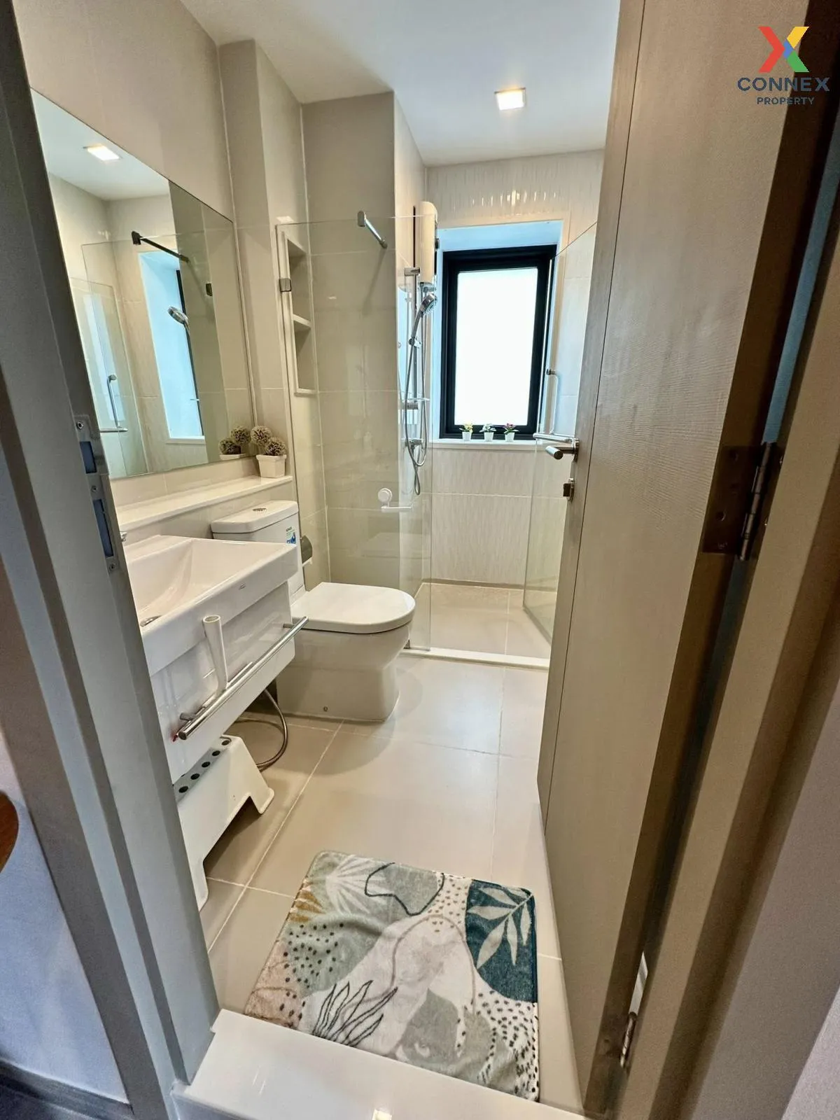 เช่าคอนโด  ไลฟ์ อโศก - พระรามเก้า MRT-พระราม 9 มักกะสัน เขต ราชเท