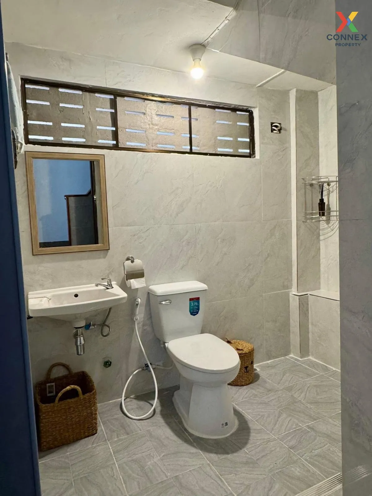 ขาย บ้าน 3 ชั้น มีดาดฟ้า ซ.จรัญสนิทวงศ์ 45 แยก 3 แขวงอรุณอมรินทร์