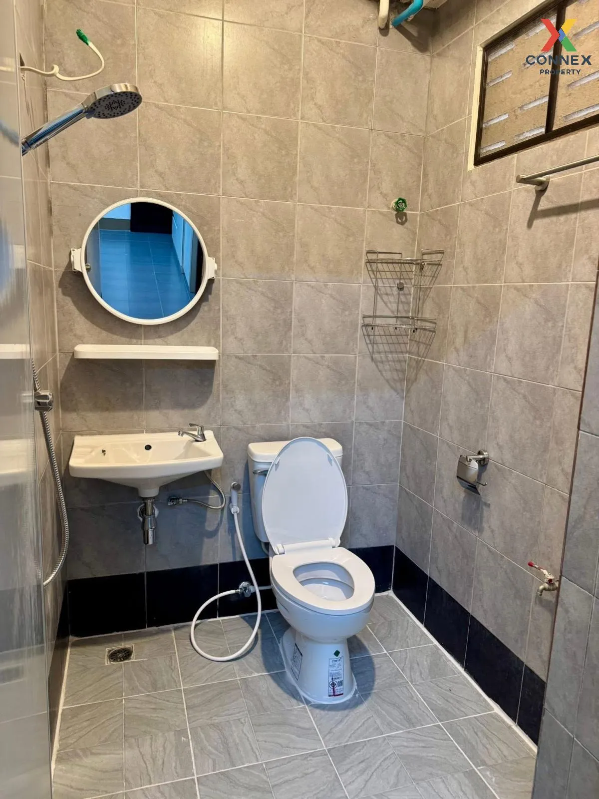 ขาย บ้าน 3 ชั้น มีดาดฟ้า ซ.จรัญสนิทวงศ์ 45 แยก 3 แขวงอรุณอมรินทร์