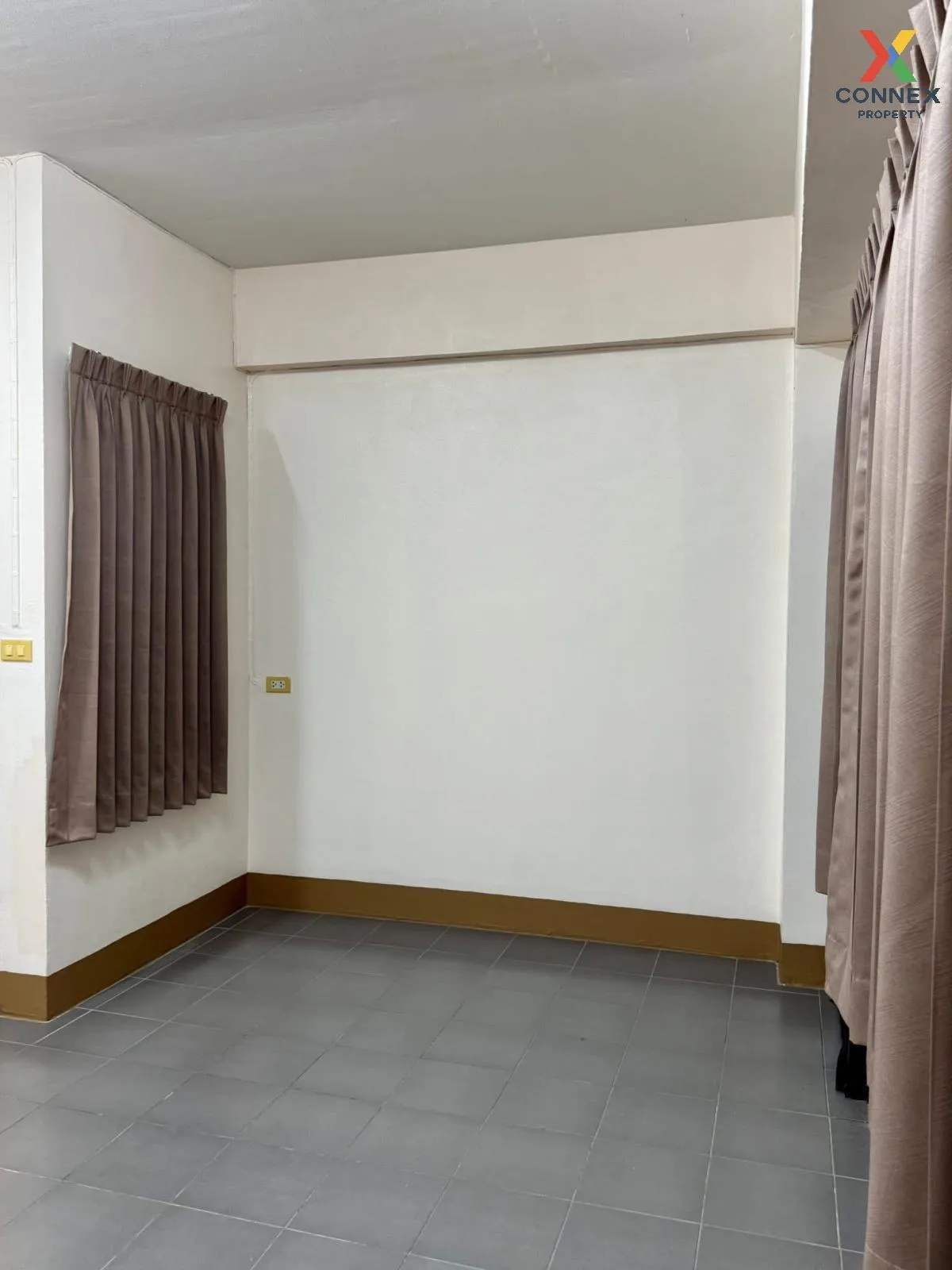 ขาย บ้าน 3 ชั้น มีดาดฟ้า ซ.จรัญสนิทวงศ์ 45 แยก 3 แขวงอรุณอมรินทร์