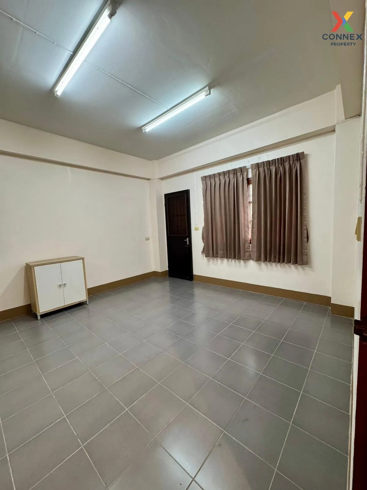 ขาย บ้าน 3 ชั้น มีดาดฟ้า ซ.จรัญสนิทวงศ์ 45 แยก 3 แขวงอรุณอมรินทร์