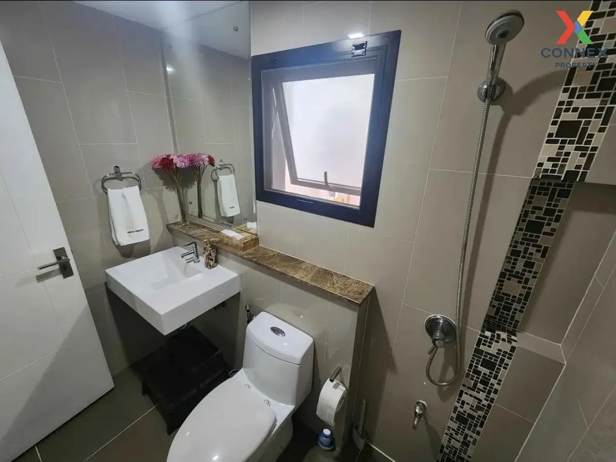 For Sale House , URBAN SATHORN , wide frontage , Bang Waek , Phas