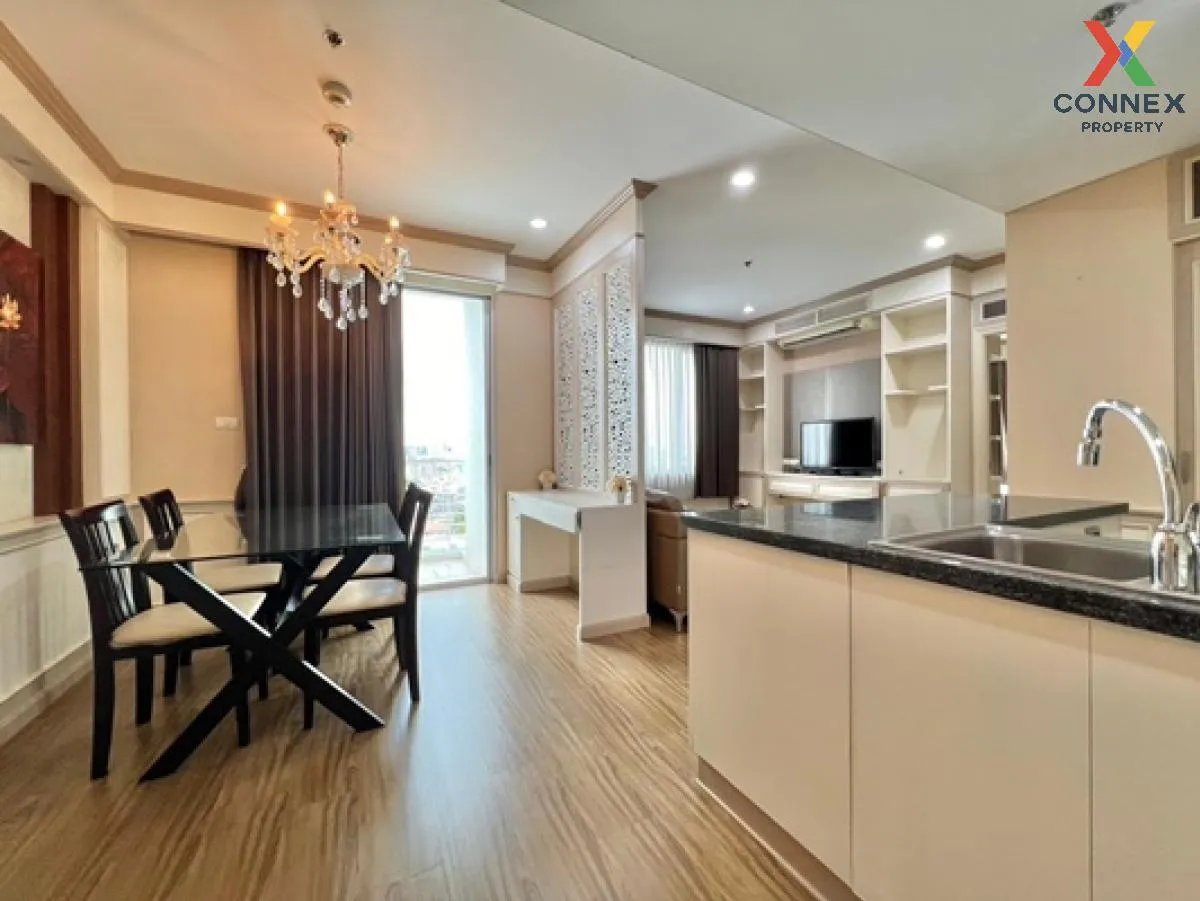 For Sale Condo , Villa Sathorn , nice view , corner unit , BTS-Kr