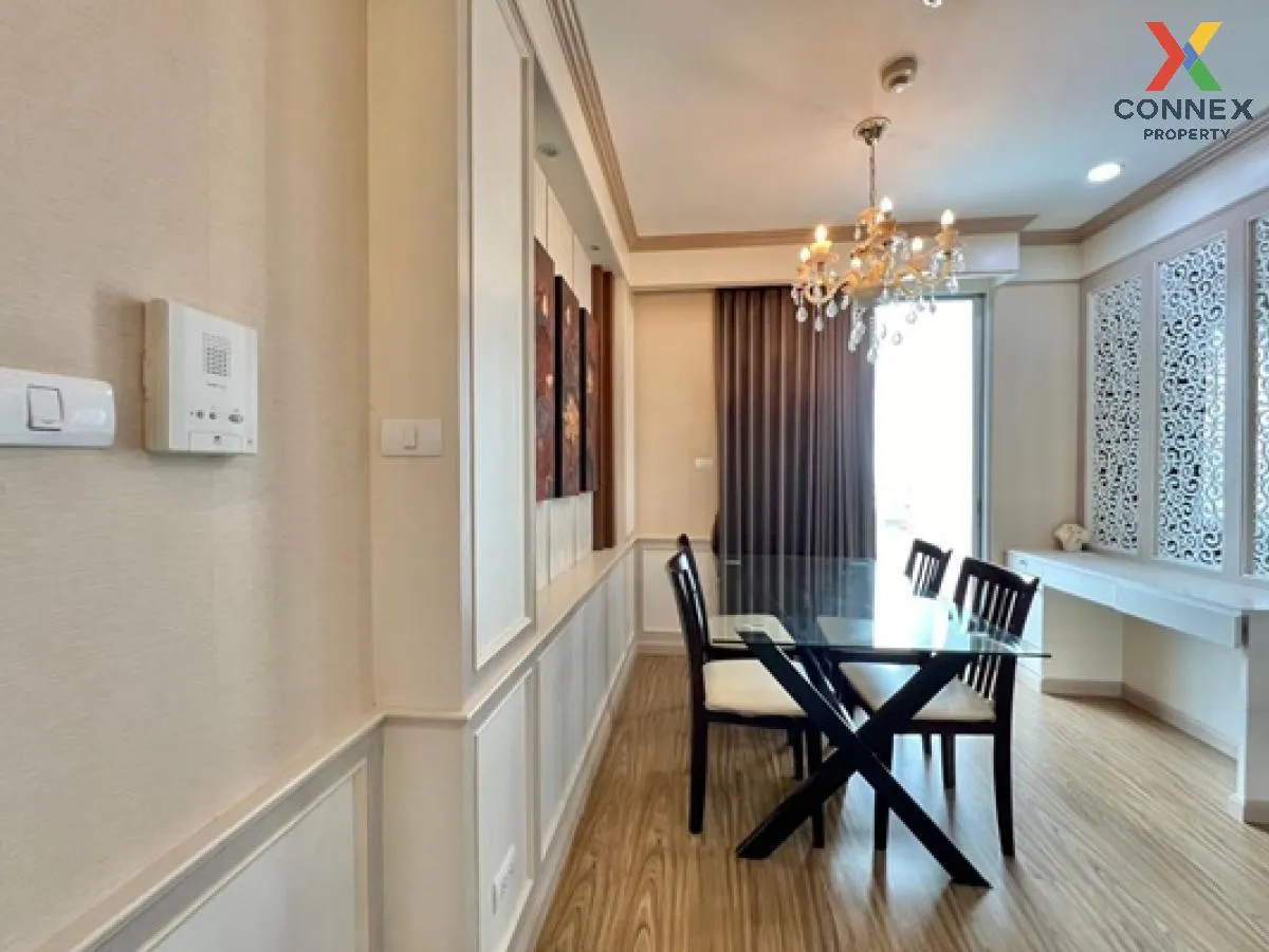 For Sale Condo , Villa Sathorn , nice view , corner unit , BTS-Kr