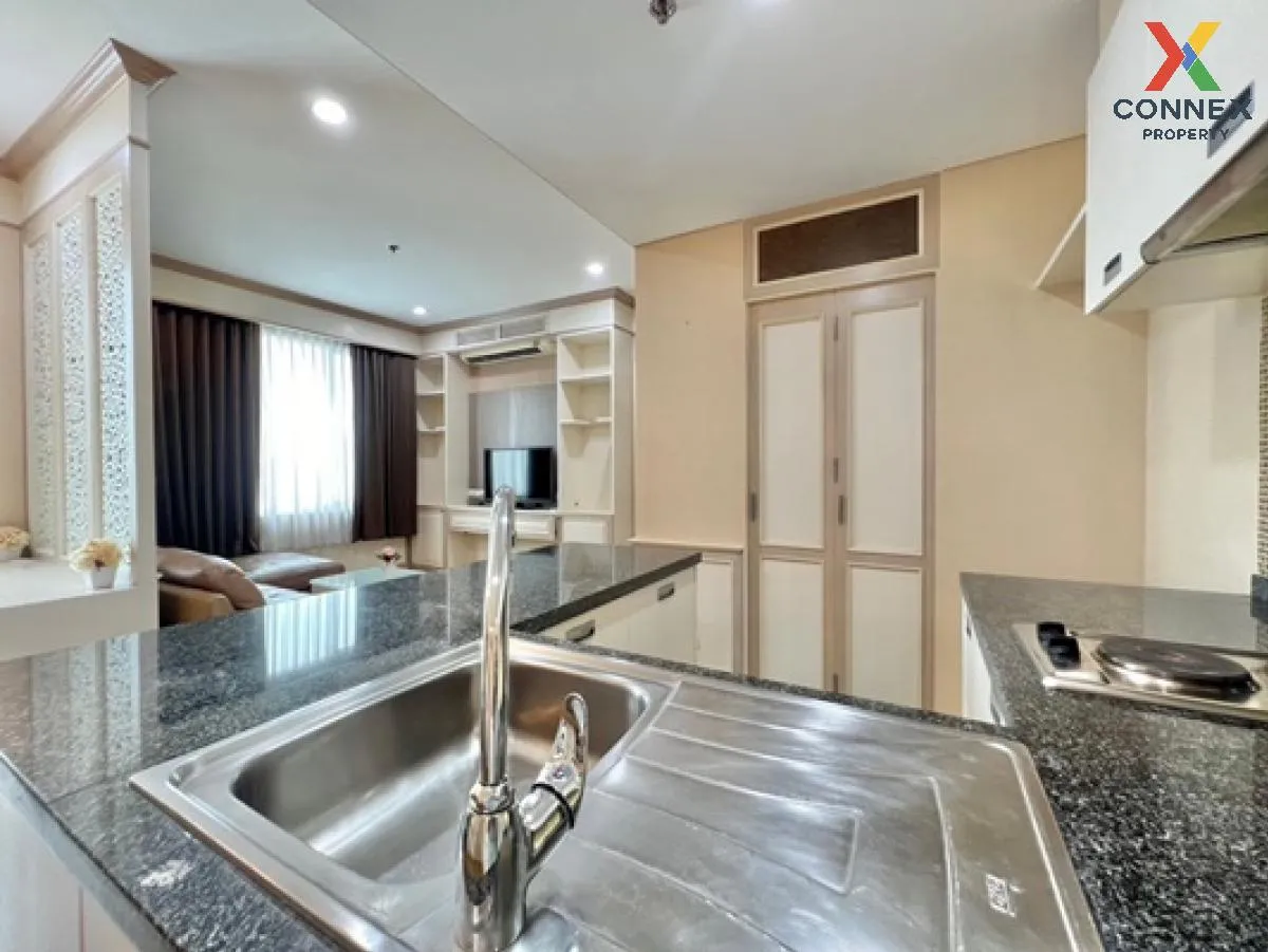 For Sale Condo , Villa Sathorn , nice view , corner unit , BTS-Kr