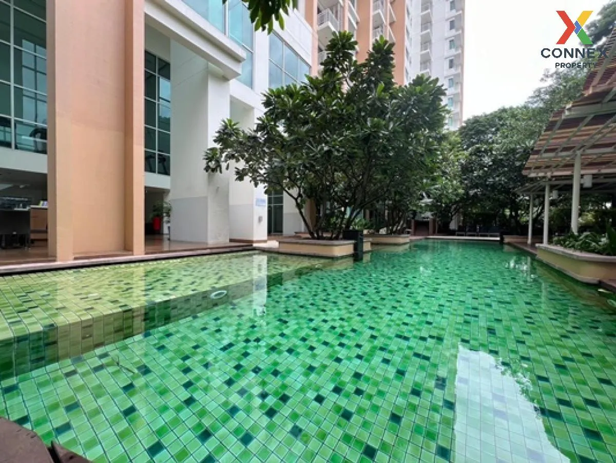 For Sale Condo , Villa Sathorn , nice view , corner unit , BTS-Kr