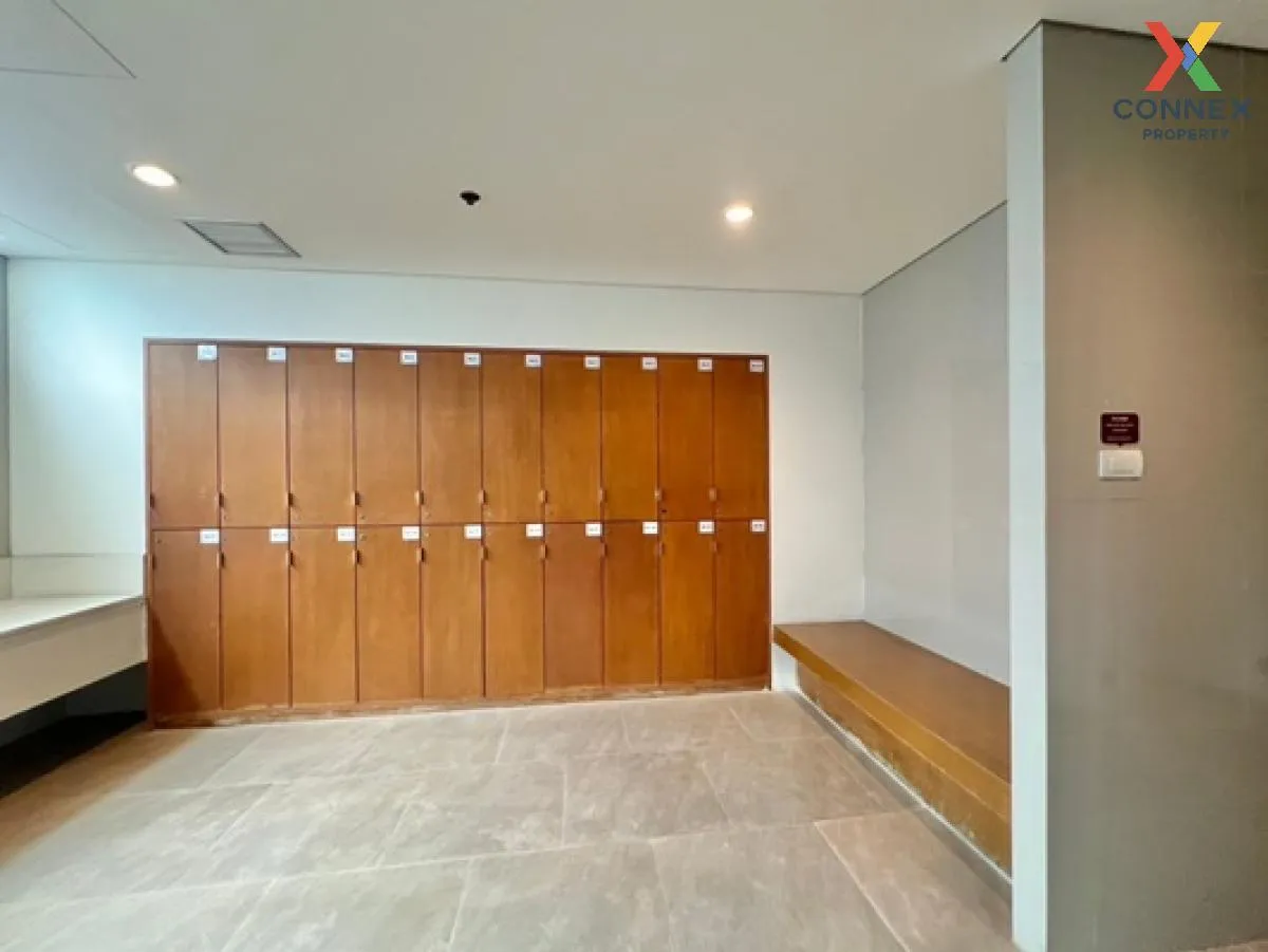 For Sale Condo , Villa Sathorn , nice view , corner unit , BTS-Kr